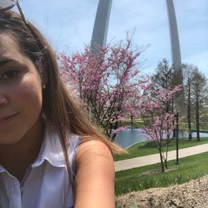 Meet your Posher, Jenniffer